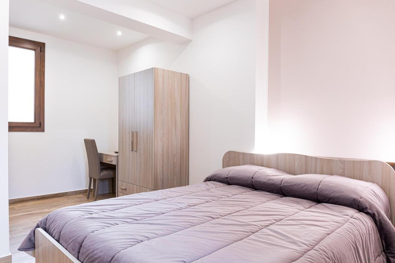 Casa Vacanze Del Corso 바게리아 외부 사진