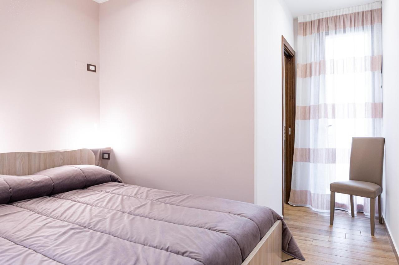 Casa Vacanze Del Corso 바게리아 외부 사진